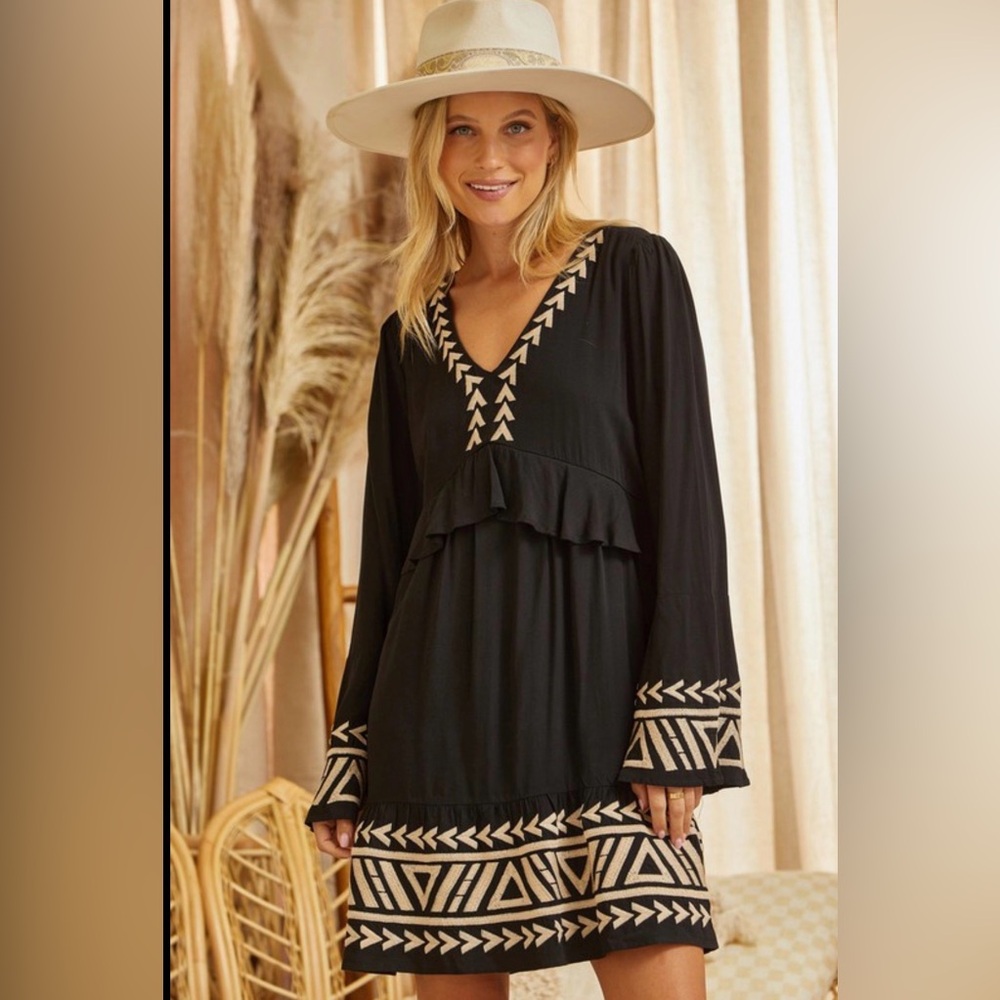 NWT Savanna Jane Embroidered Boho Dress Black with Beige Tan Embroidery NEW 2X